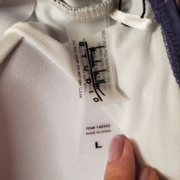 NWT Nicole Miller One piece swimsuit leafy print. Blue and coral. Size Large - Picture 6 of 7